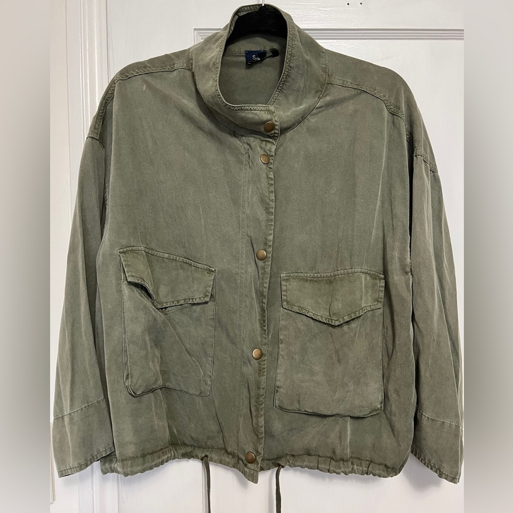 Splendid Cropped Military Style Utility Jacket